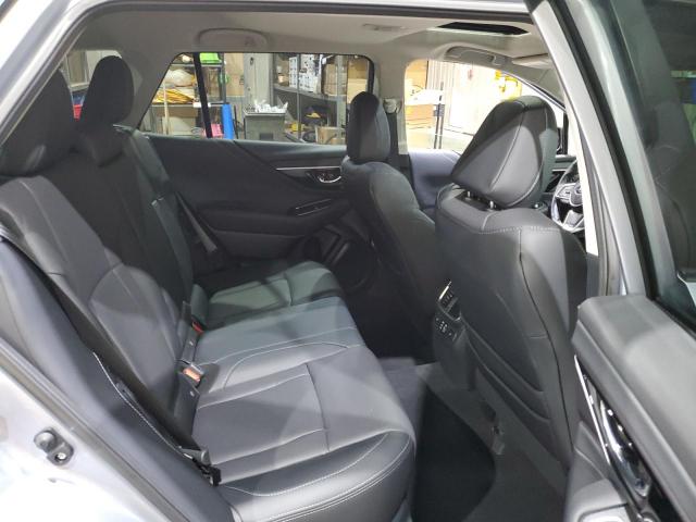 Subaru Outback Limited Image 4