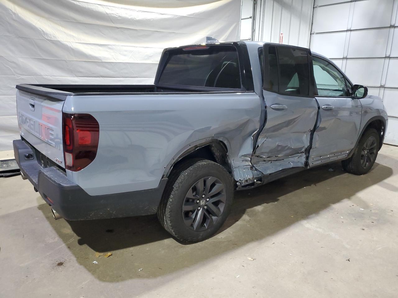 Honda Ridgeline Sport Image 5