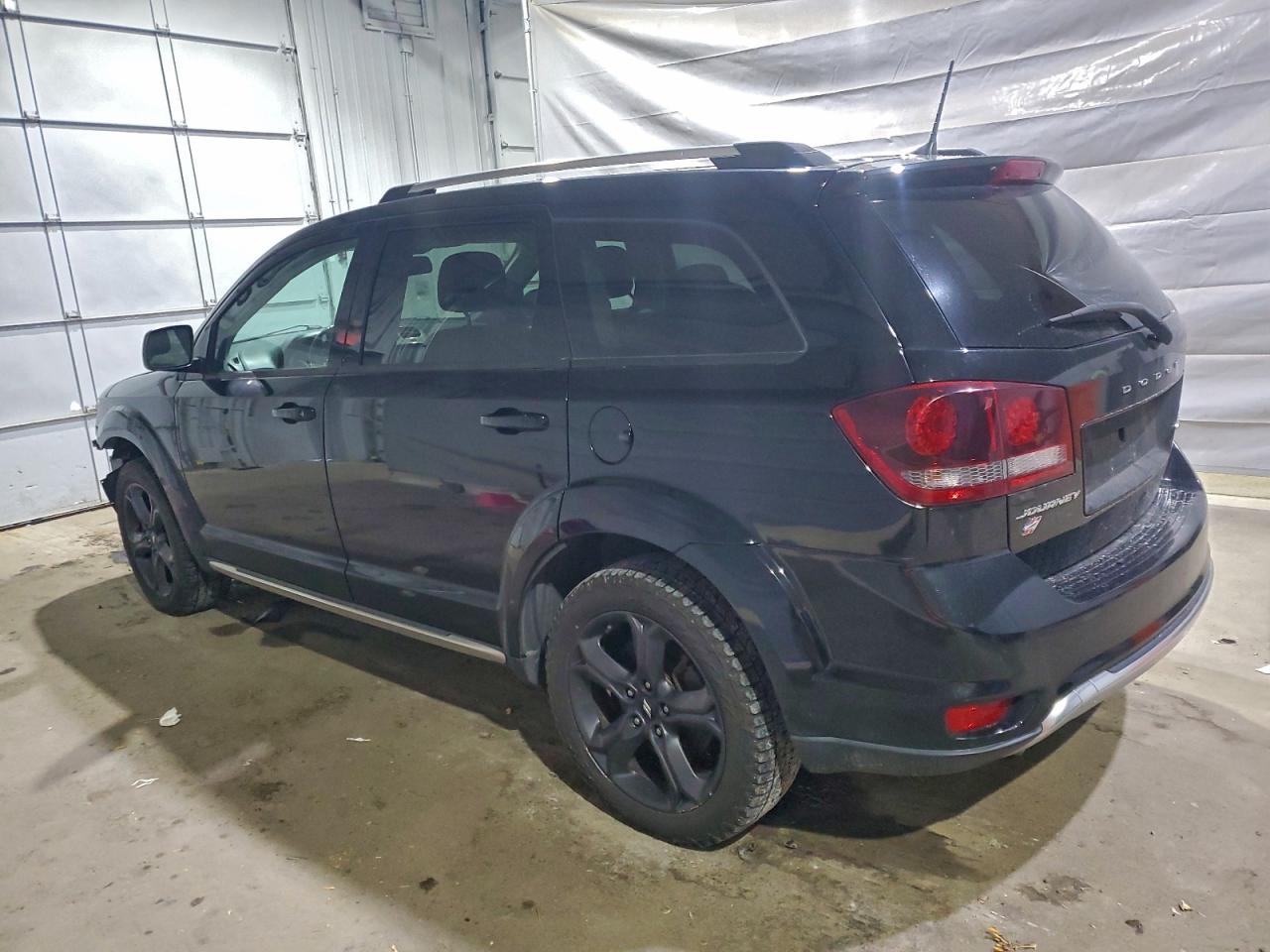 Dodge Journey Crossroad Image 7