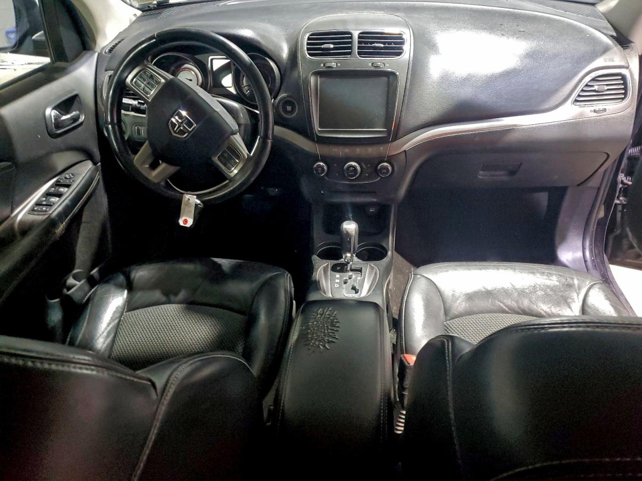 Dodge Journey Crossroad Image 9