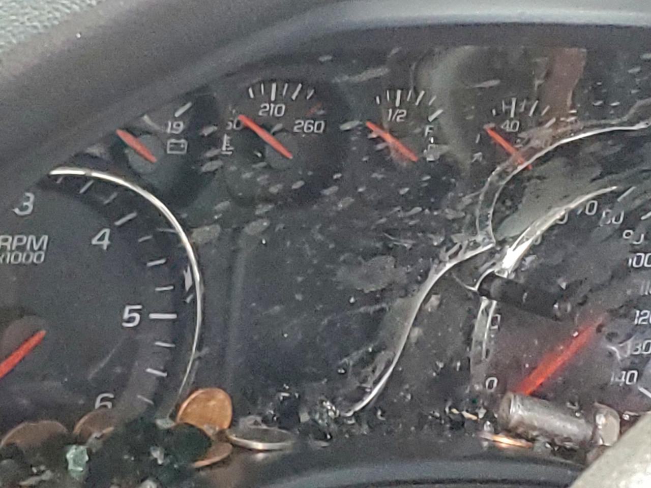 GMC Sierra K2500 Heavy Duty Image 10