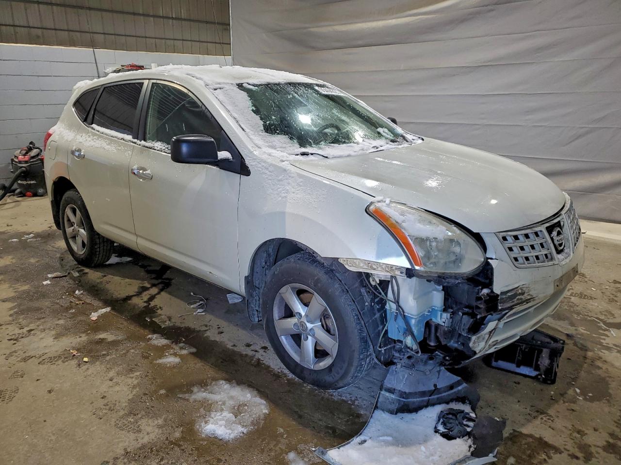 Nissan Rogue S Image 7