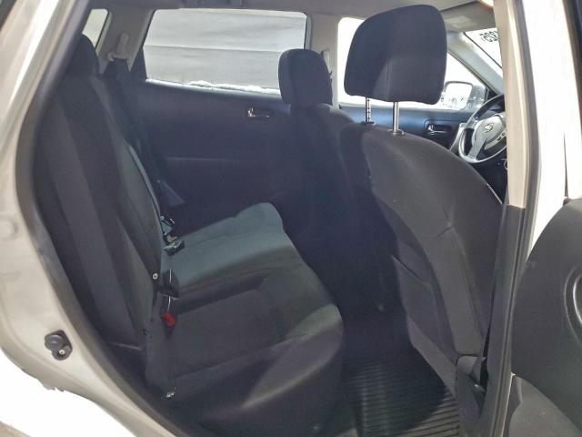 Nissan Rogue S Image 11