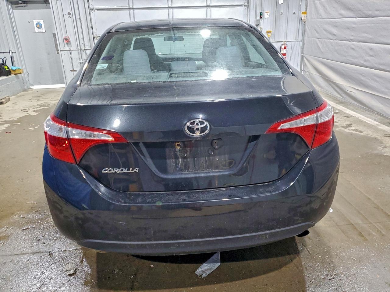 Toyota Corolla L Image 5