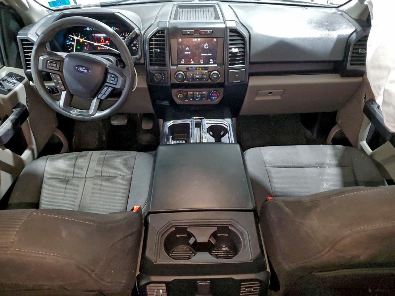 Ford F-150 Supercrew Image 5