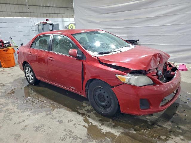 Toyota Corolla Base Image 9