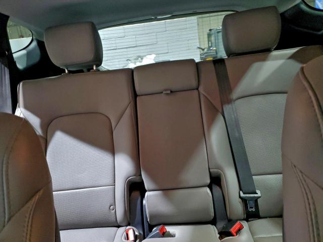 Hyundai SANTA FE Image 8