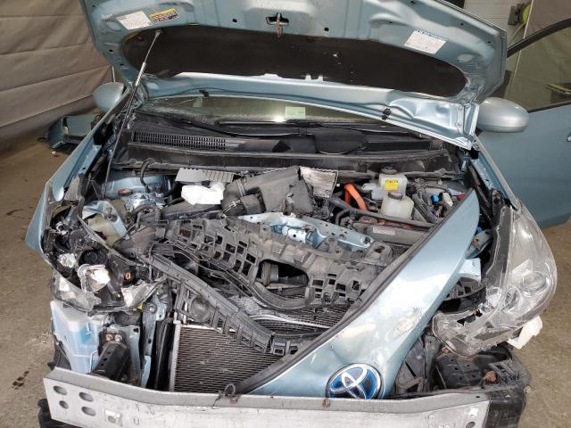 Toyota Prius Image 11