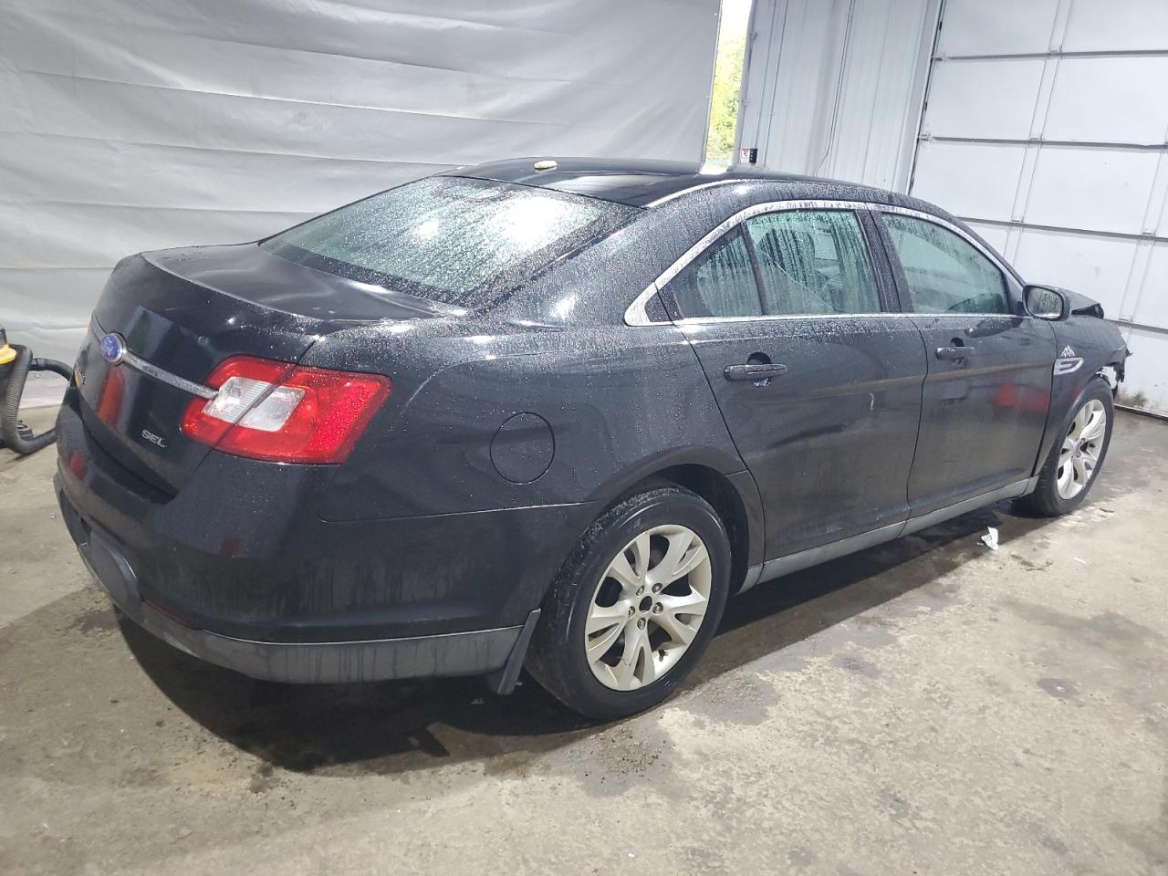 Ford Taurus Sel Image 4