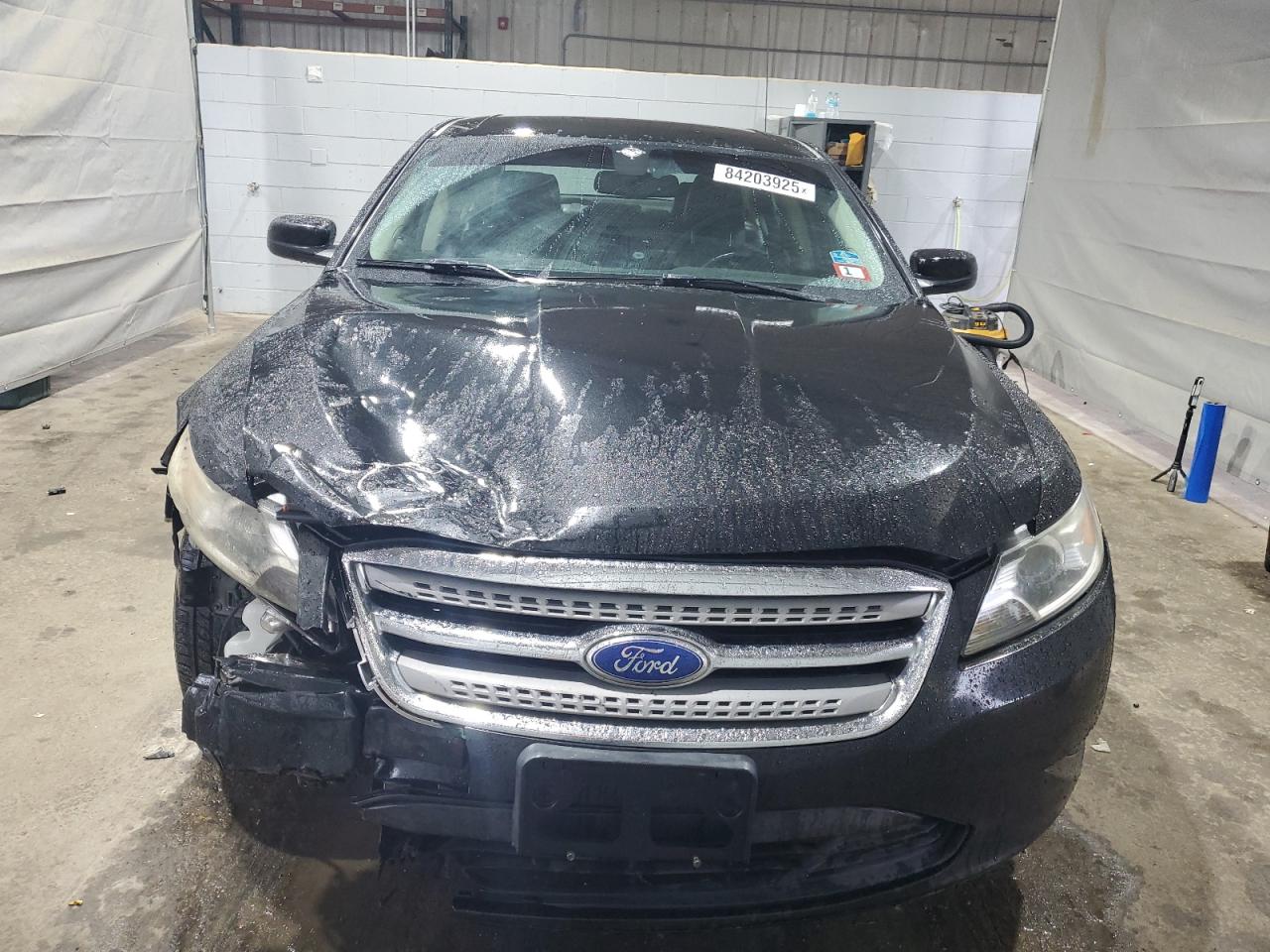 Ford Taurus Sel Image 6