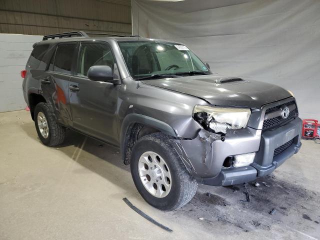 Toyota 4Runner Sr5 Image 4