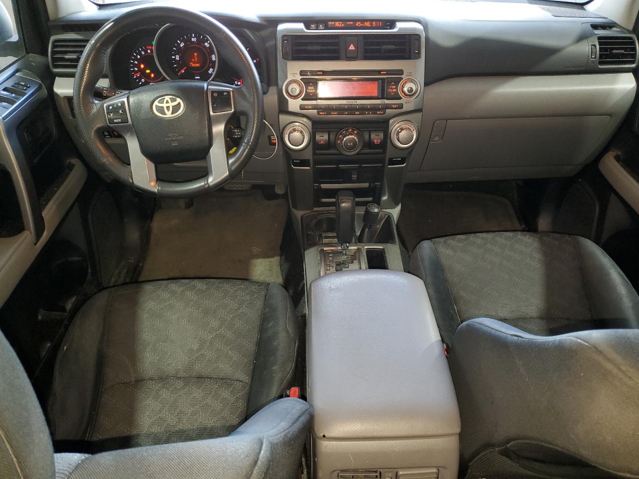 Toyota 4Runner Sr5 Image 6