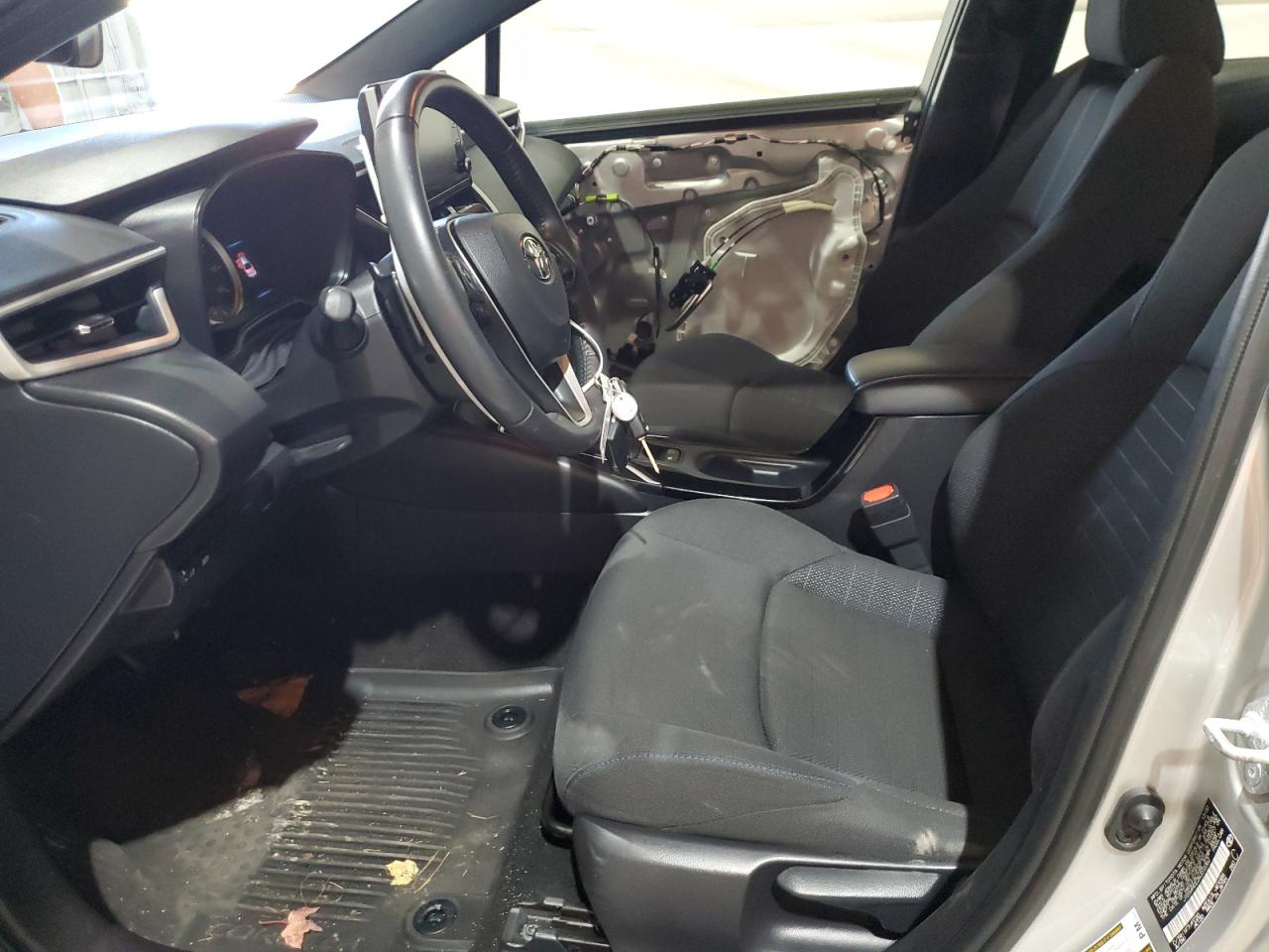 Toyota Corolla Se Image 4