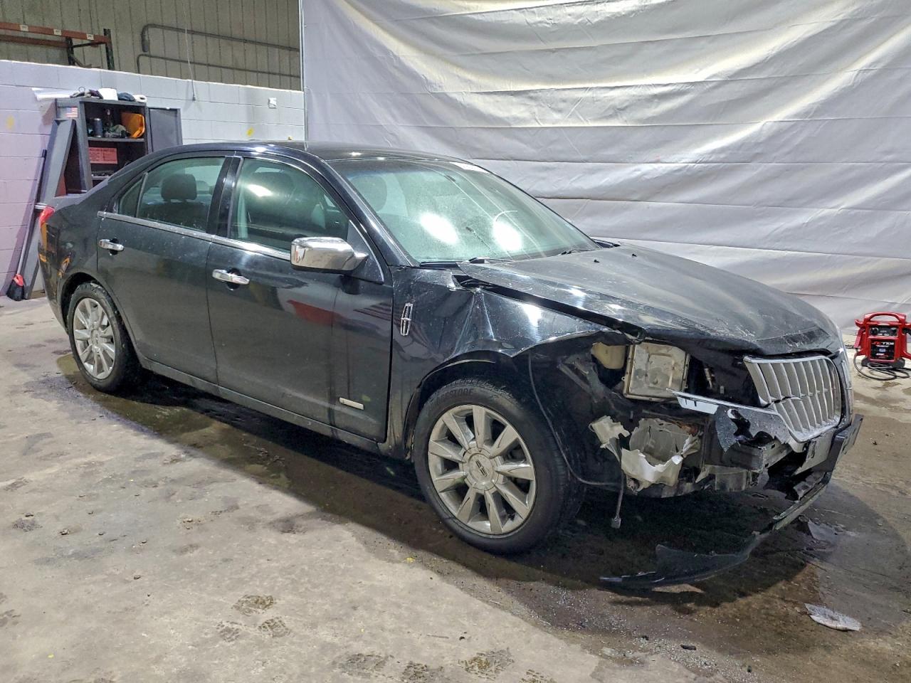 Lincoln MKZ Hybrid Image 2