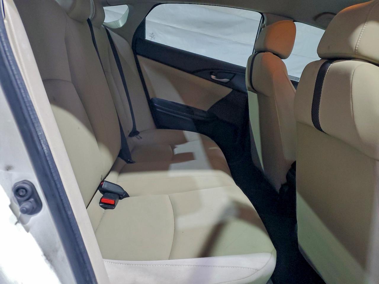 Honda Civic Lx Image 6