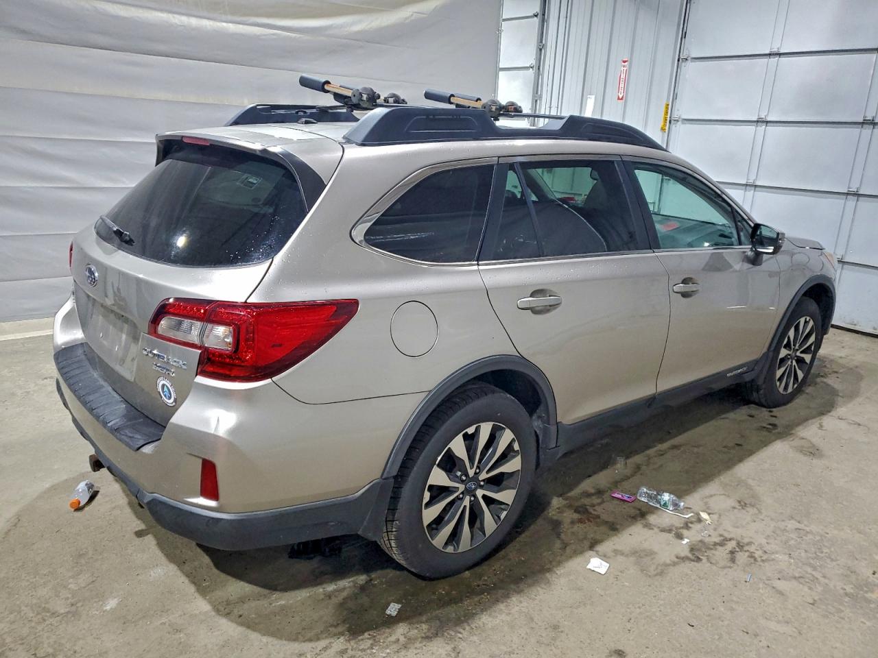 Subaru Outback 3.6r Limited Image 10