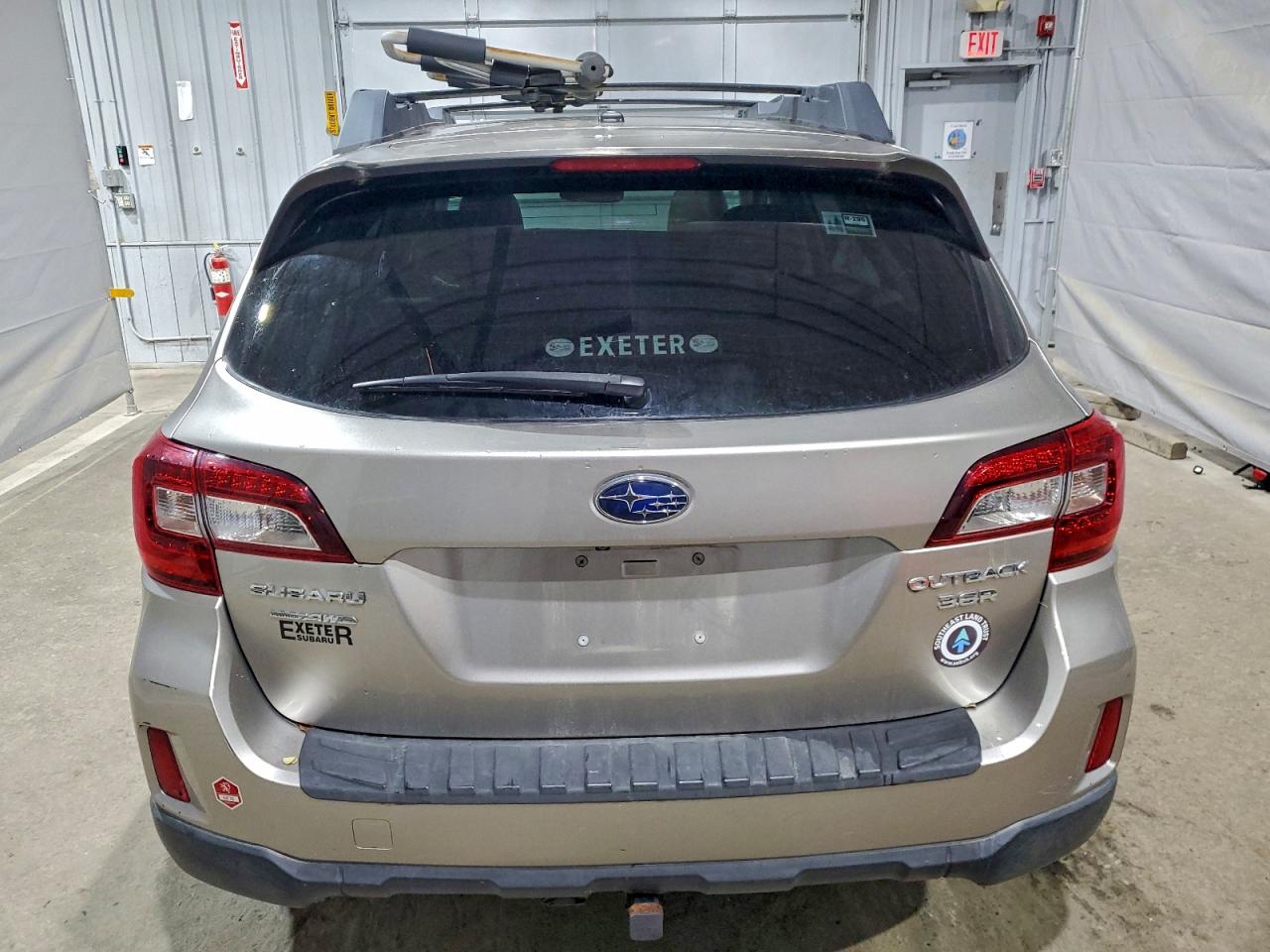 Subaru Outback 3.6r Limited Image 4