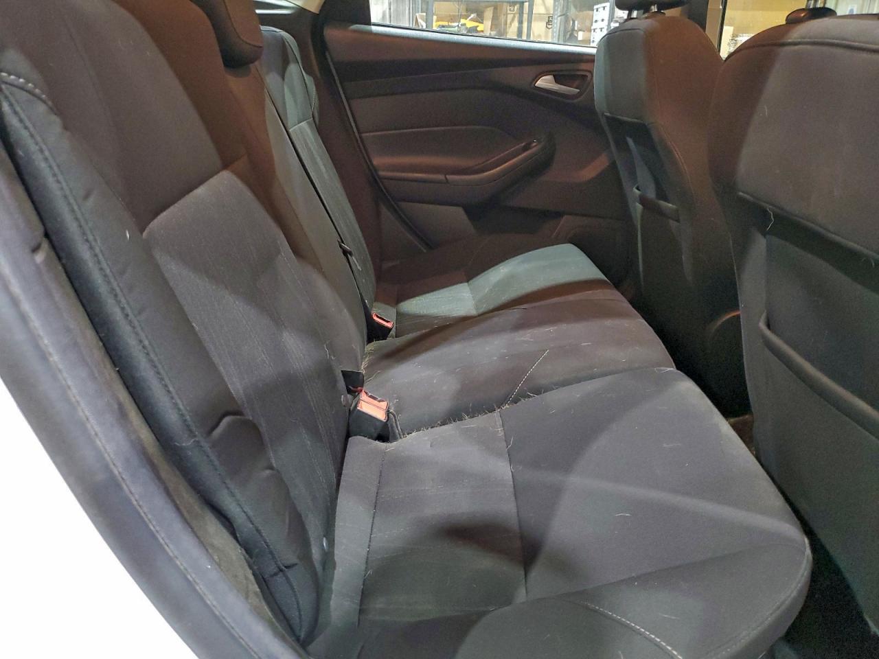 Ford Focus Se Image 4