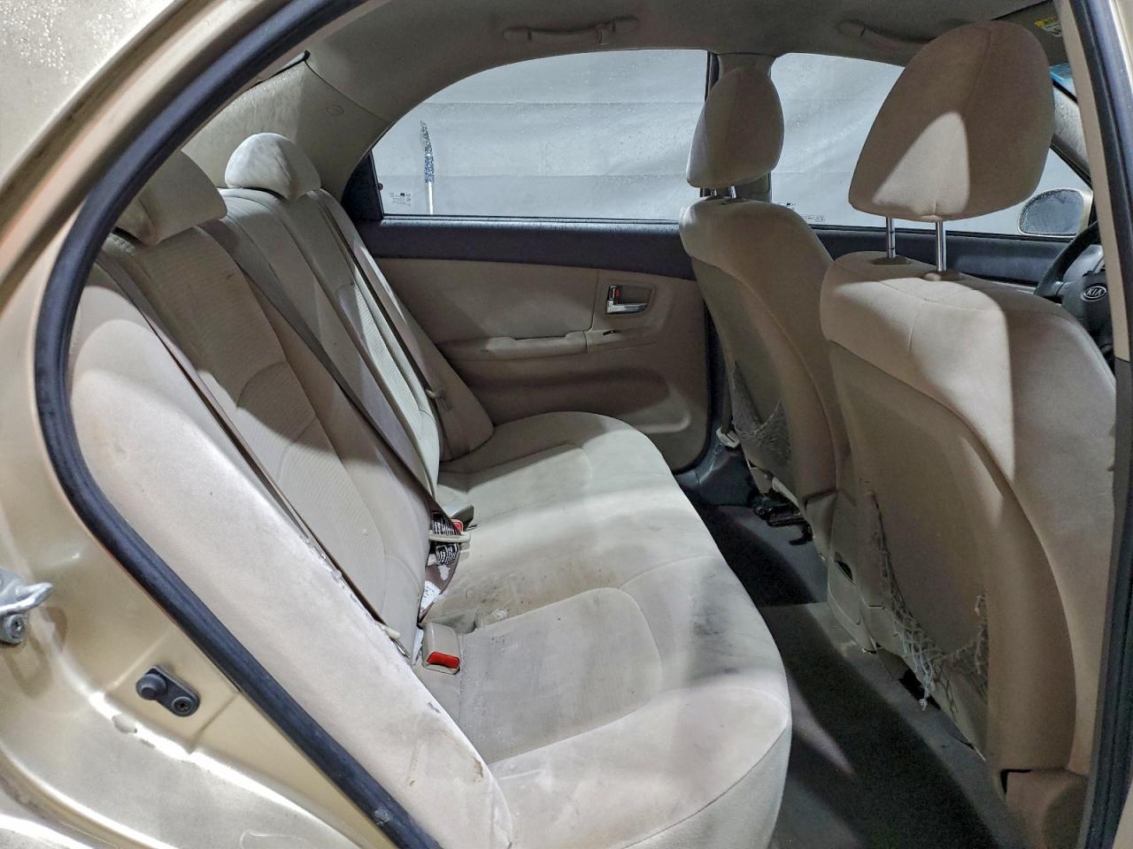 Kia Spectra Ex Image 8