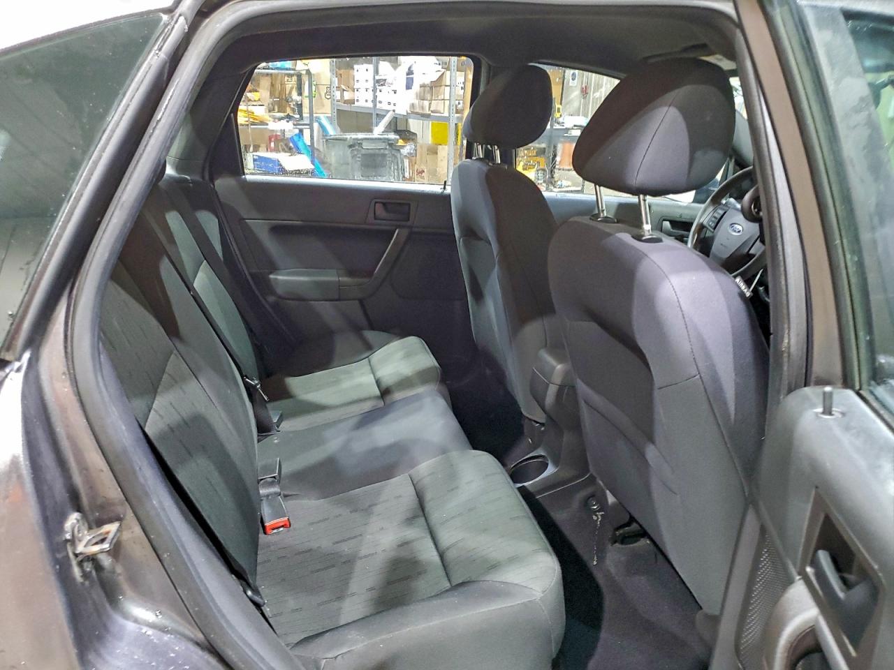 Ford Focus Se Image 8