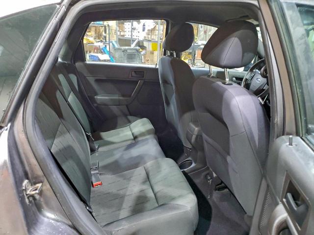 Ford Focus Se Image 8