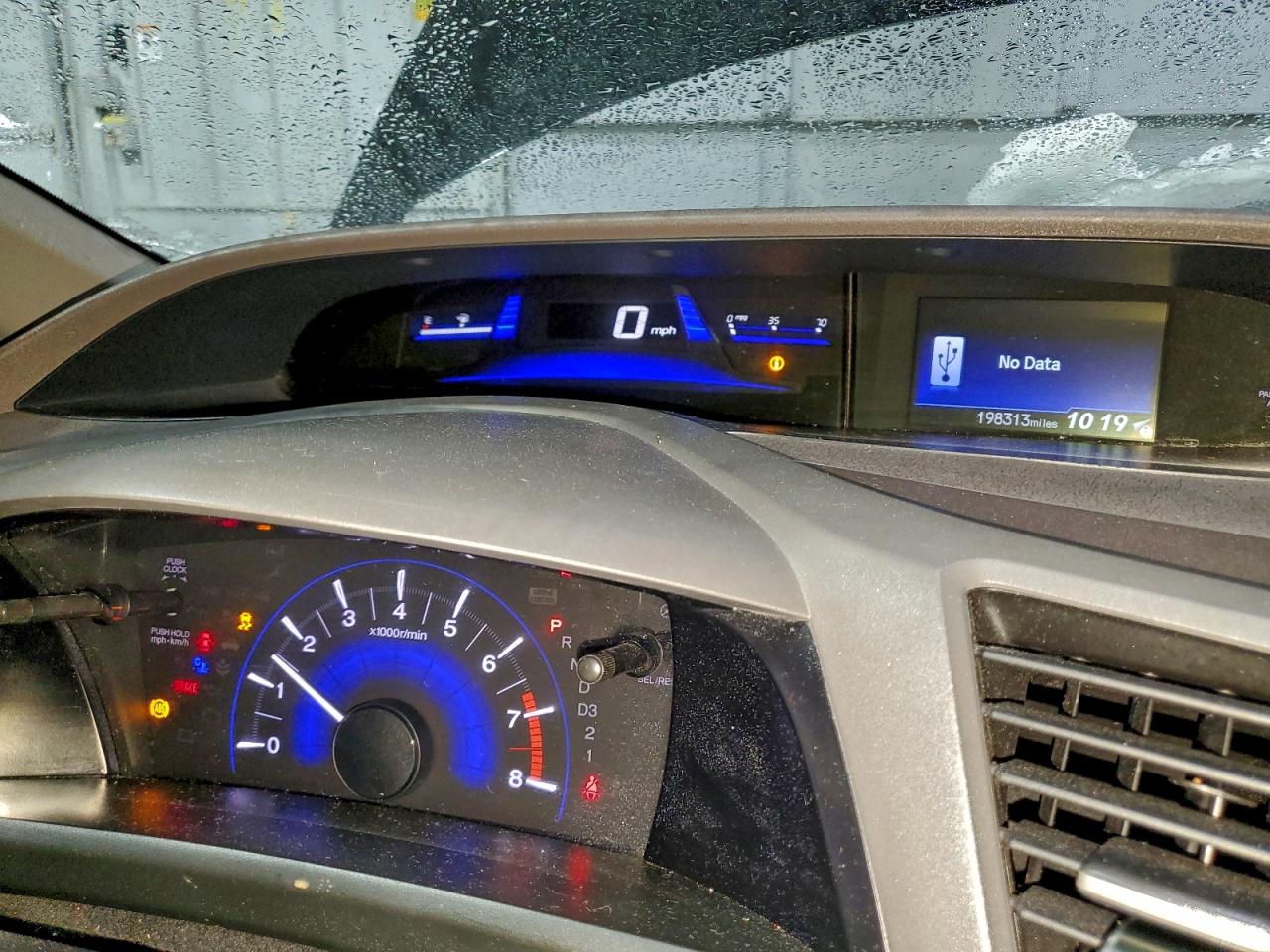 Honda Civic Lx Image 10