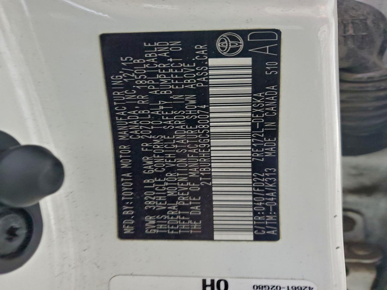 Toyota Corolla L Image 8