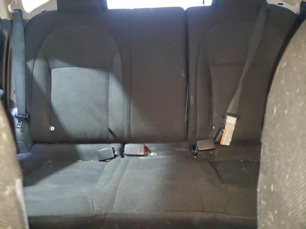 Nissan Rogue S Image 4