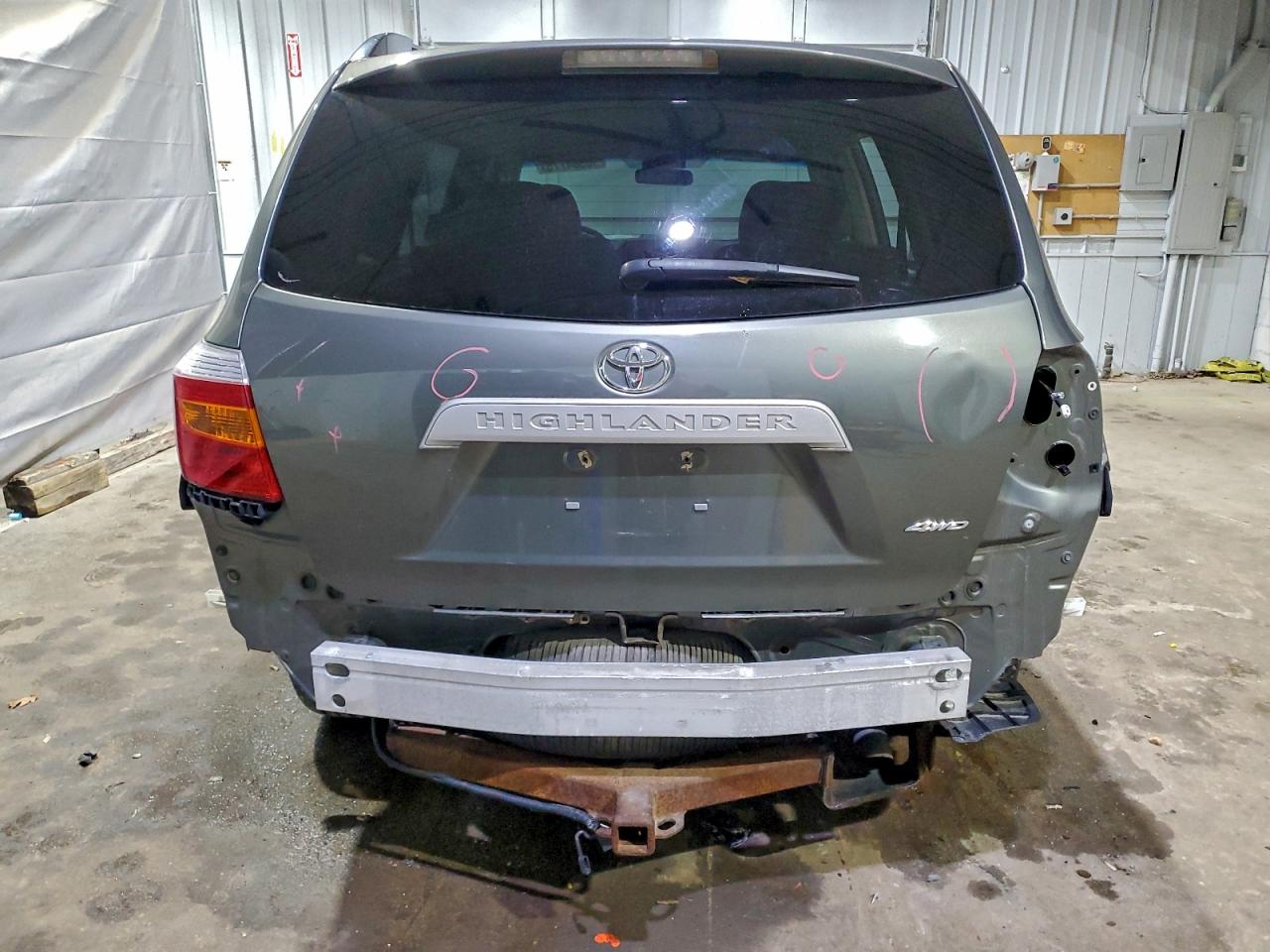 Toyota Highlander Image 7