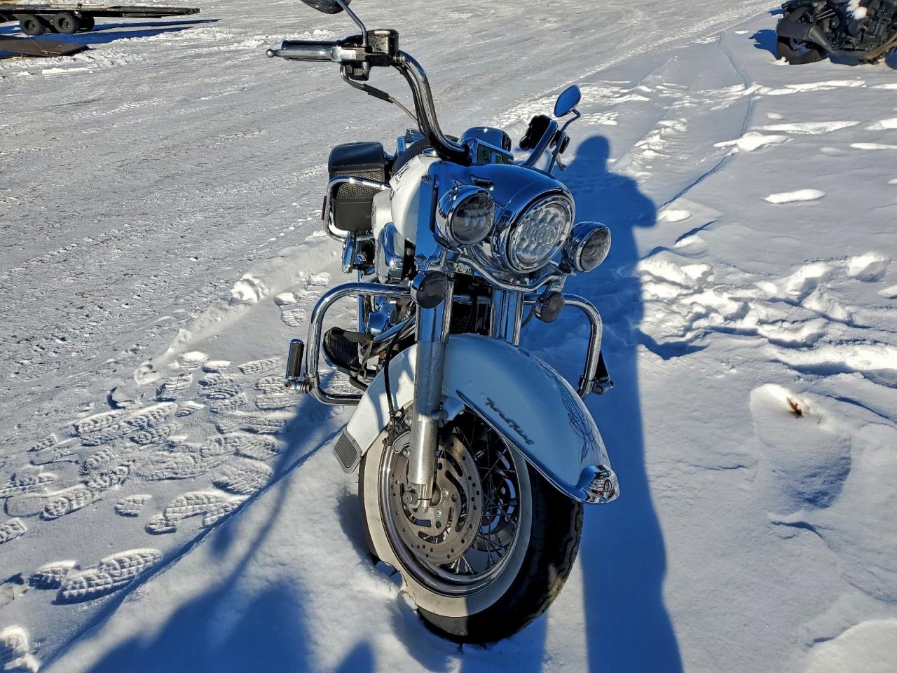 Harley-Davidson Fl Image 8