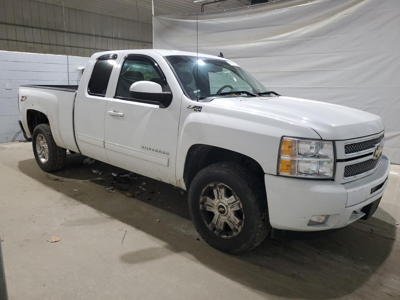 Chevrolet Silverado K1500 Ltz Image 8