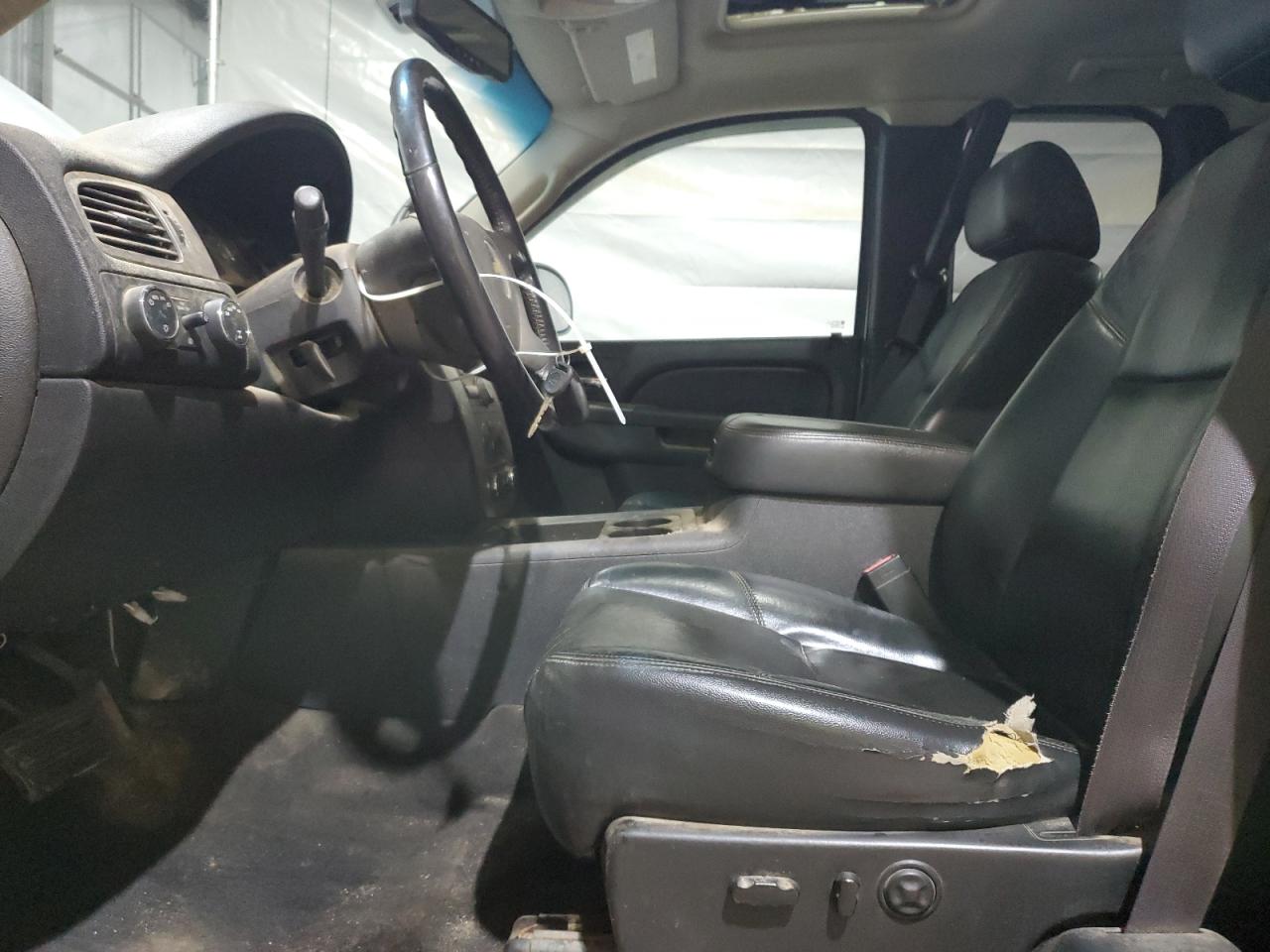 Chevrolet Silverado K1500 Ltz Image 9