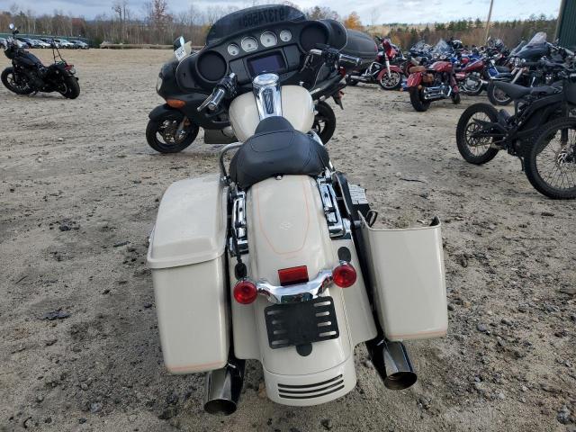 Harley-Davidson Fl Image 2