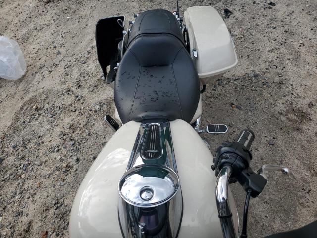 Harley-Davidson Fl Image 8