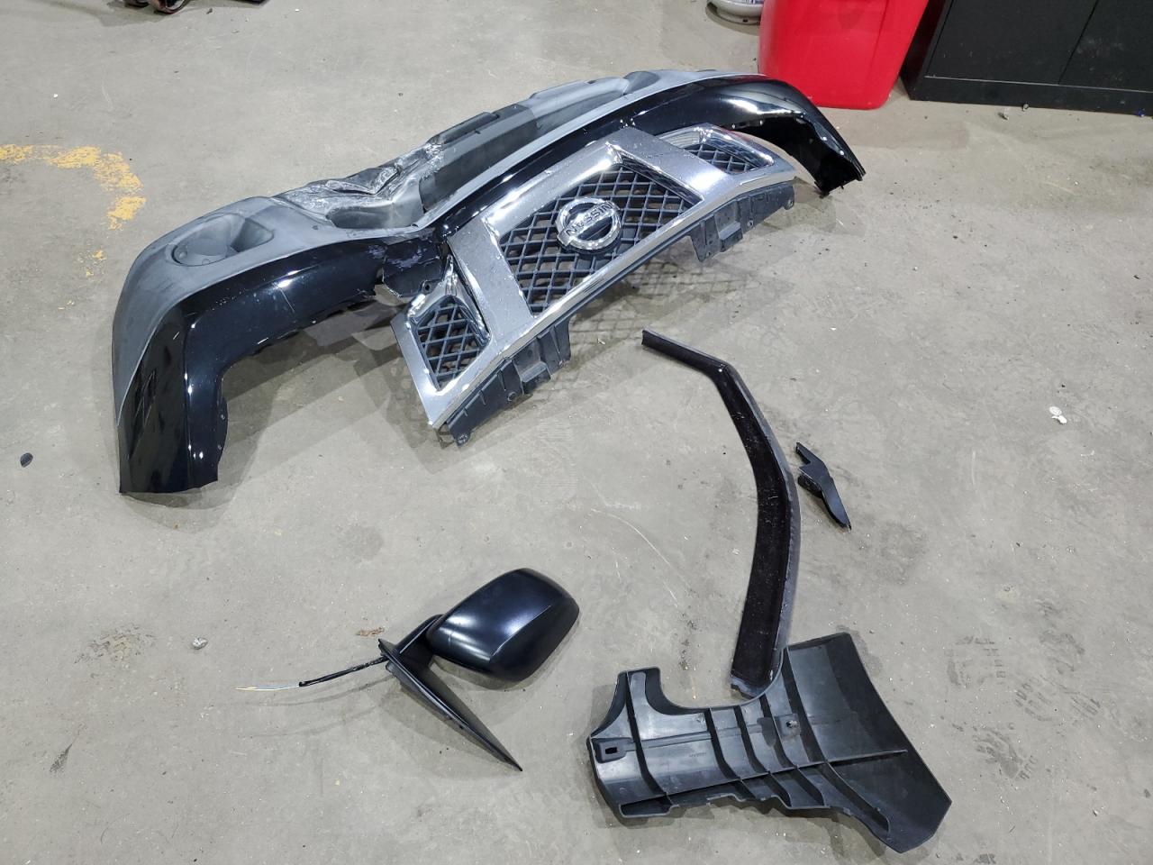 Nissan Frontier Sv Image 11