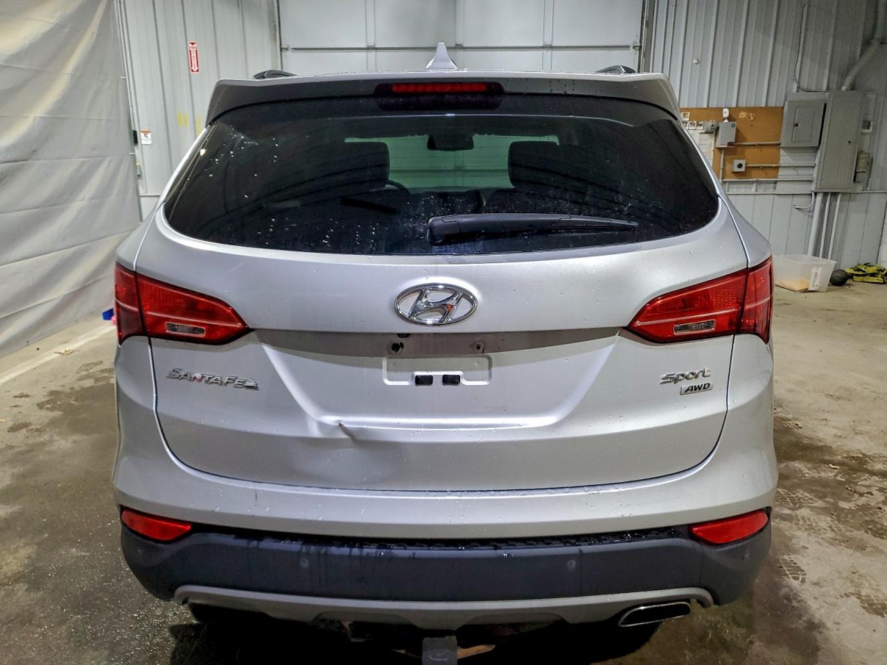 Hyundai SANTA FE Image 5