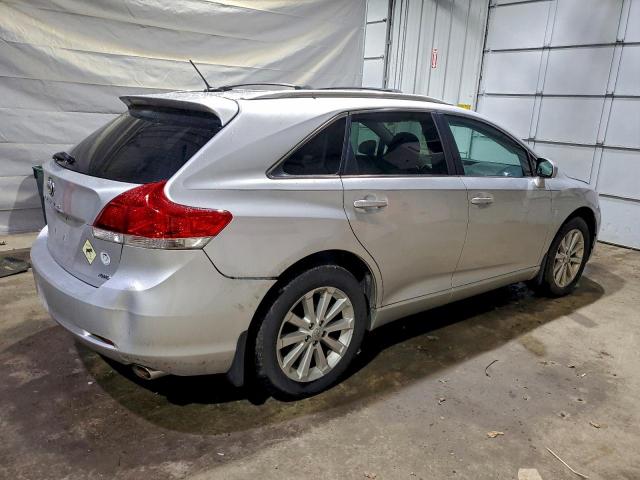 Toyota Venza Image 4