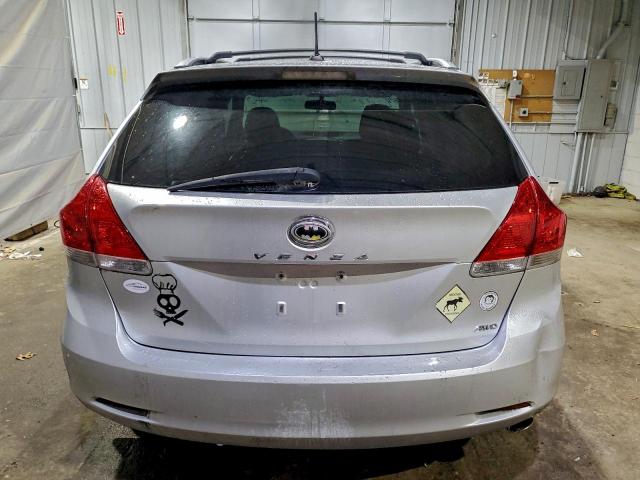 Toyota Venza Image 3