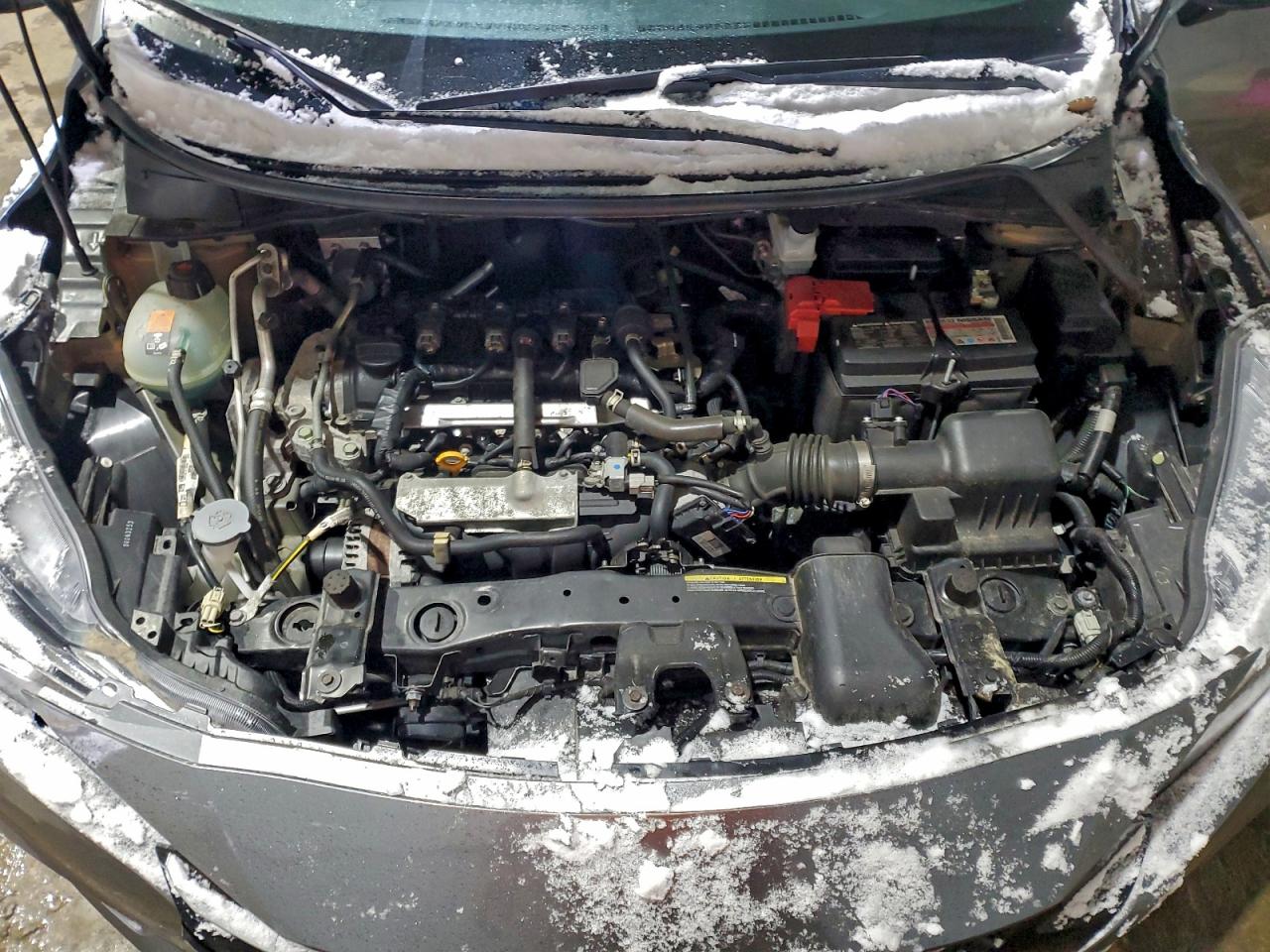 Nissan Versa Sv Image 2