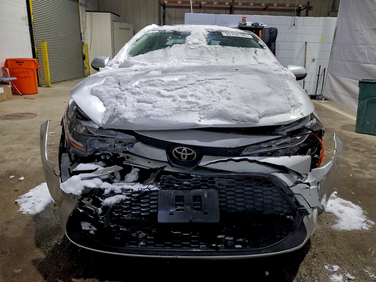 Toyota Corolla Le Image 9