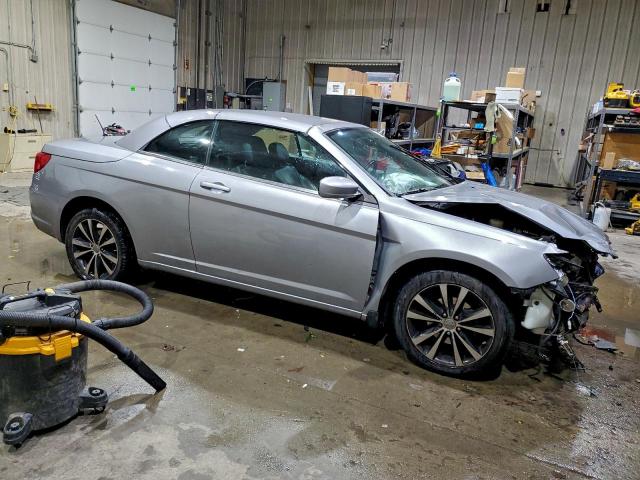 Chrysler 200 S Image 11