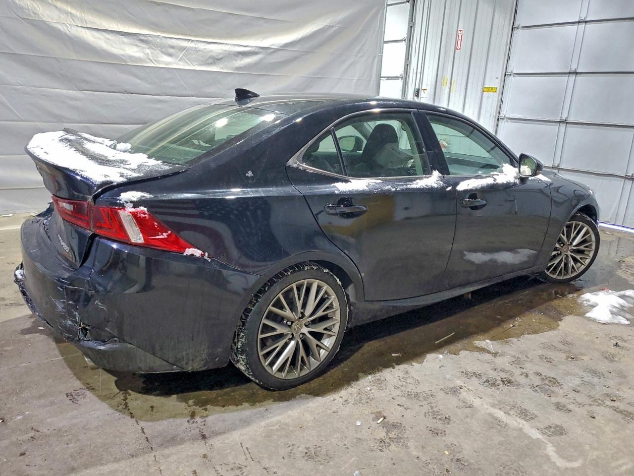 Lexus Is 300 Image 10