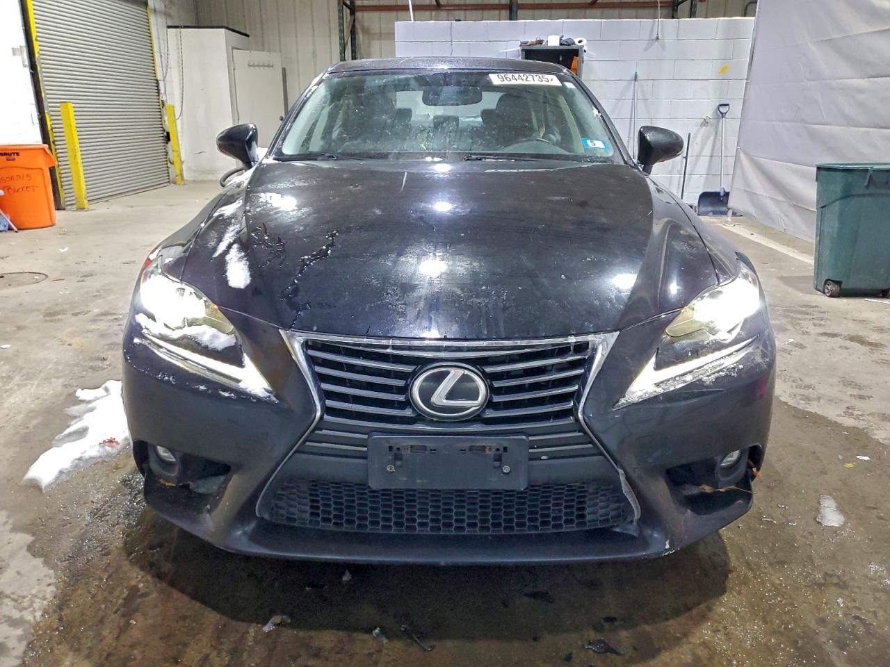 Lexus Is 300 Image 2