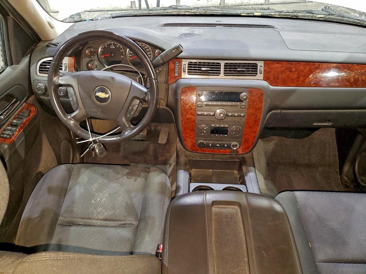 Chevrolet Avalanche Ls Image 7