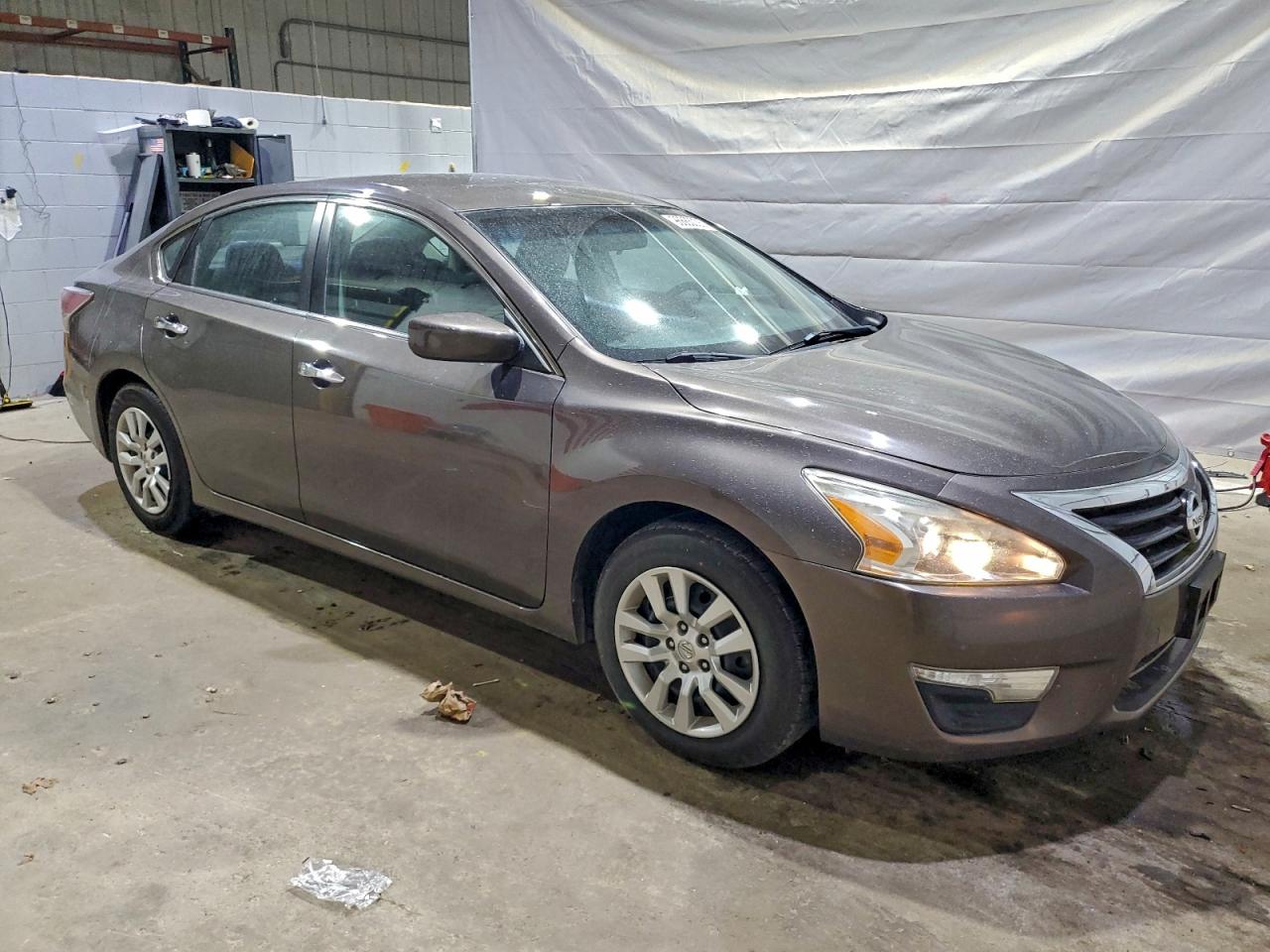 Nissan Altima 2.5 Image 9