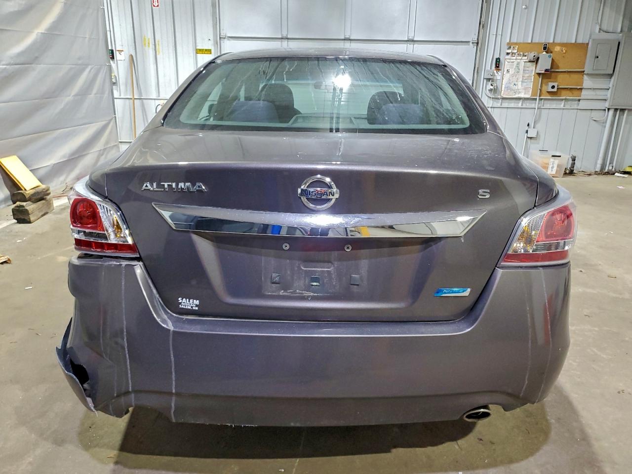 Nissan Altima 2.5 Image 5