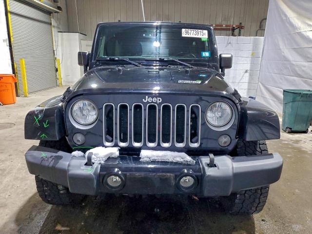 Jeep Wrangler Sahara Image 2