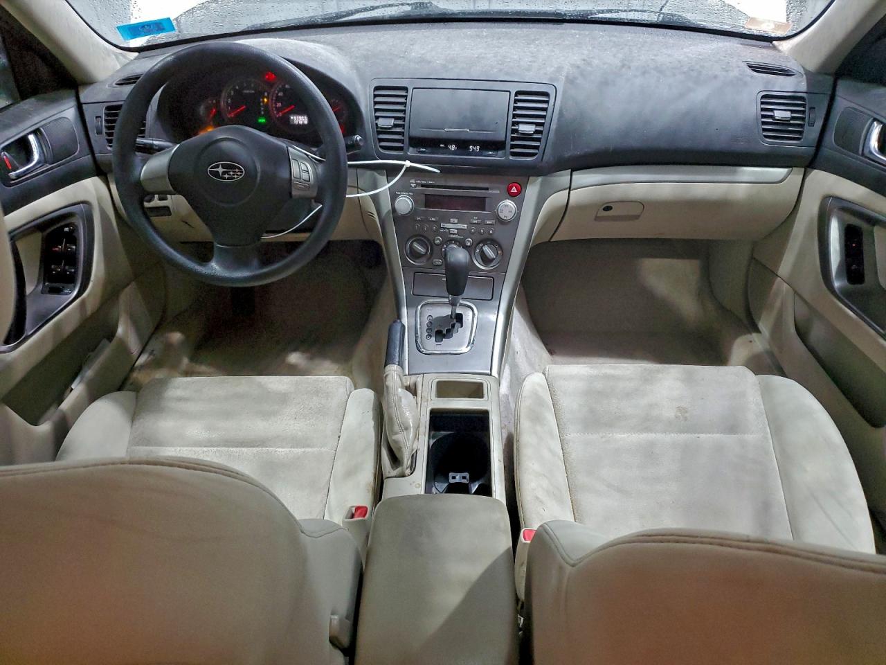 Subaru Legacy 2.5i Image 5