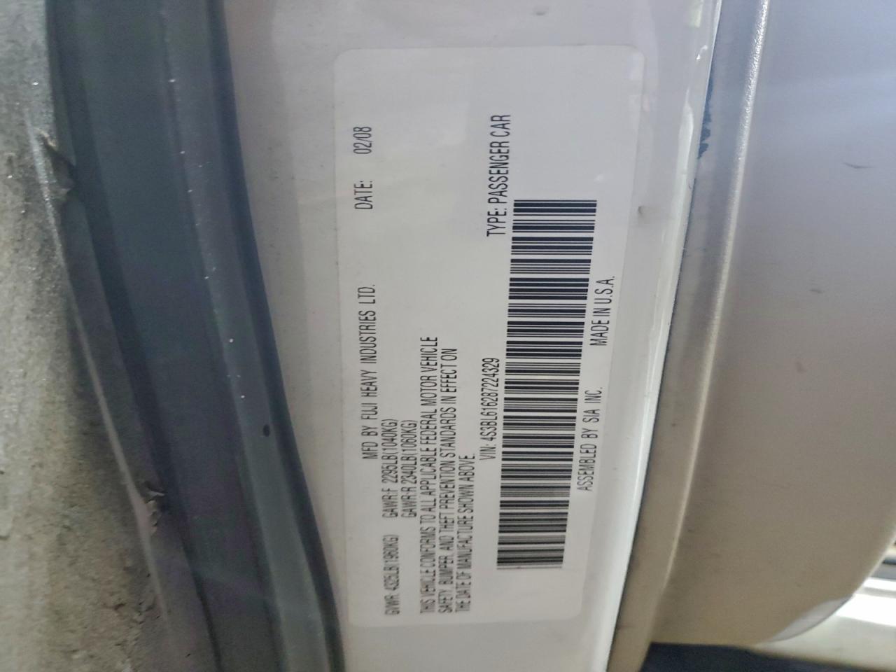 Subaru Legacy 2.5i Image 12