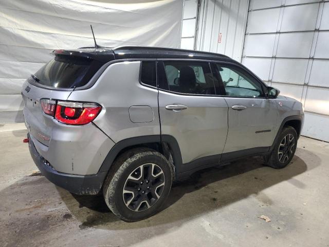 Jeep Compass Trailhawk Image 2